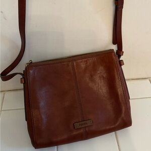 FOSSIL brown leather crossbody